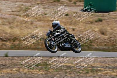 media/Apr-19-2025-AHRMA (Sat) [[3d98ca3309]]/Race/Group 1/Turn 4/